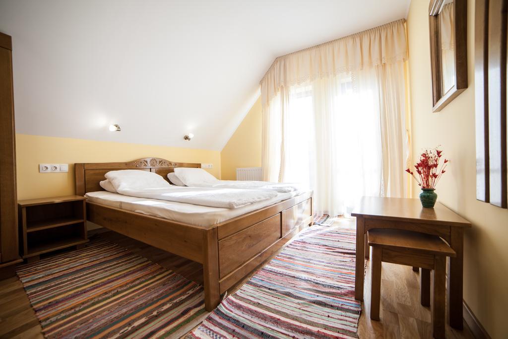 Pensiunea Szilas Panzio Păuleni Extérieur photo